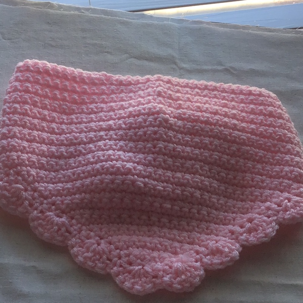 Bonnets - Picture 4 of 6